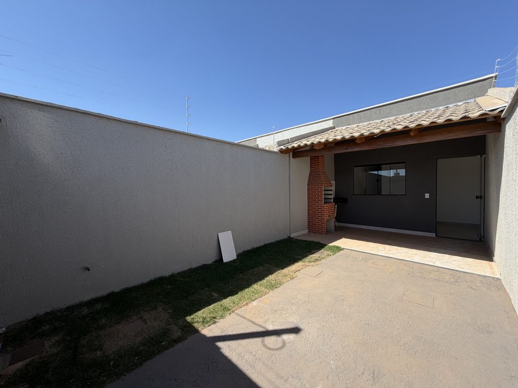 Casa para venda no Setor Della Penna, em Goiânia