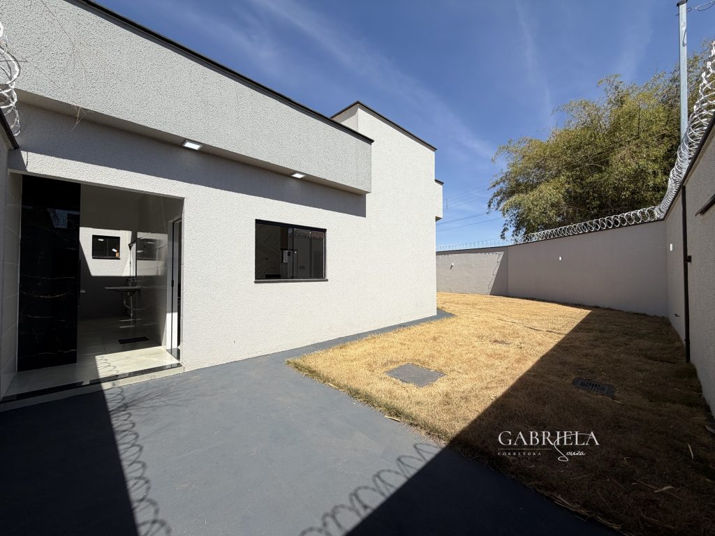Casa no Residencial Santa Fé, em Goiânia
