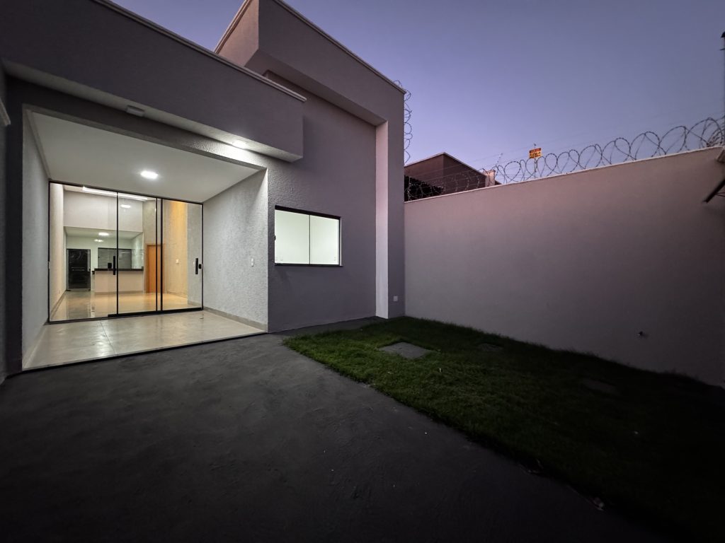 Casa para venda no Jardim Ipanema, em Goiânia